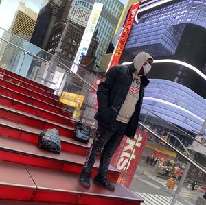 Meet your Posher, Miles